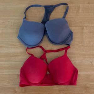 Victoria’s Secret bras- 36C.